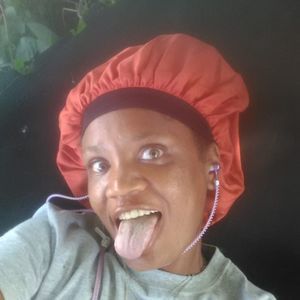 Meet your Posher, Sidnesha